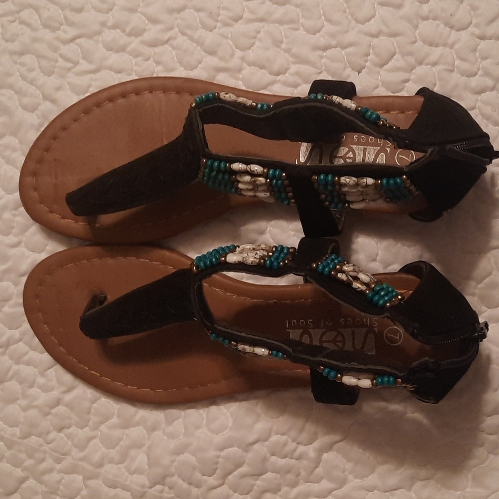 Look Beaded "Shoes of Soul" Gladiator Sandals Size 7 Summer, Beach Very Nice